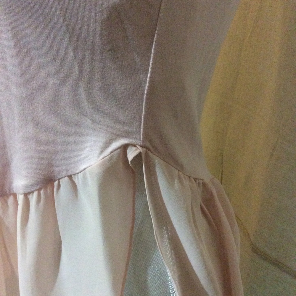 💯Curved Hem Halter Top - Picture 4 of 7